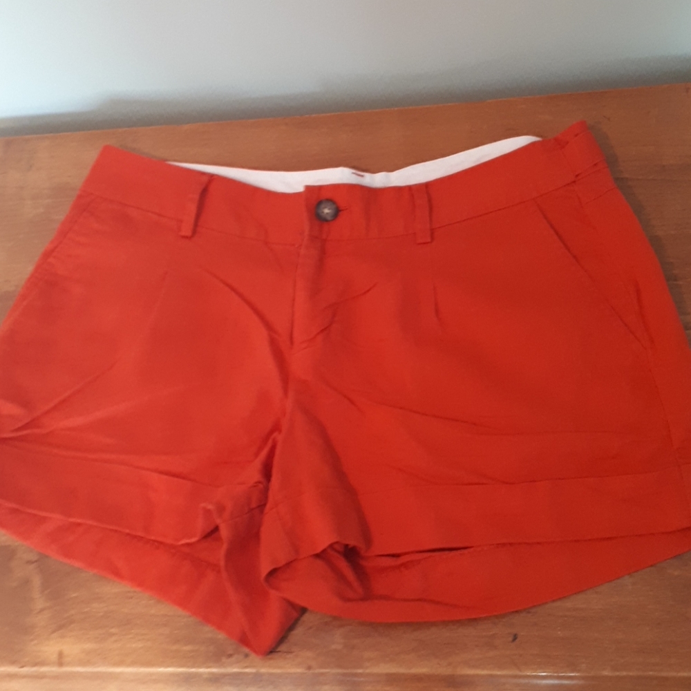 Banana Republic Linen shorts